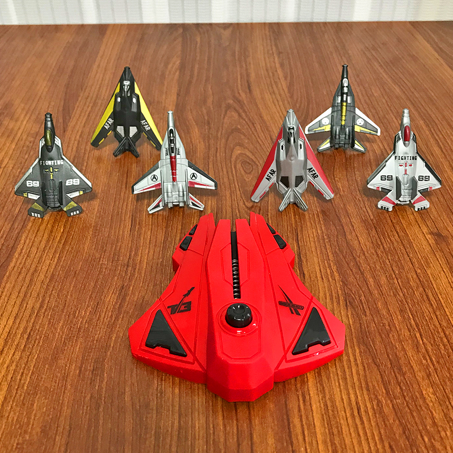 Kids Outdoor Play Equipment - 6pcs Fighter Plane Red Launcher Toy,