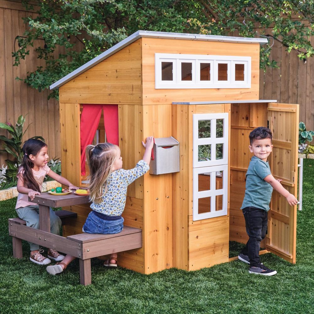 KidKraft Modern Wooden Playhou - Kids Outdoor Wooden Table avaliação e preço